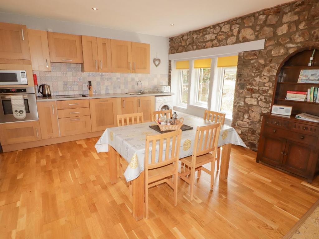 Stable Cottage, Narberth photo 8