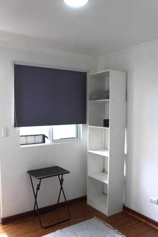 Hab económica cerca del aeropuerto - 3