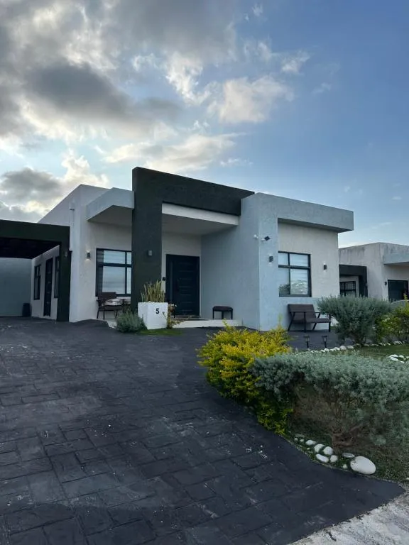 Pyramid Villa 5，位于欧丘里欧的酒店