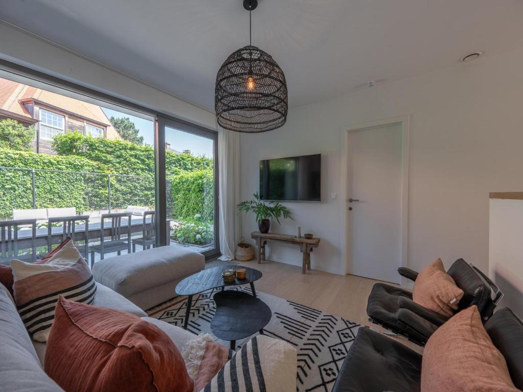 Apartment in Duinbergen near the Beach, Knokke-Heist