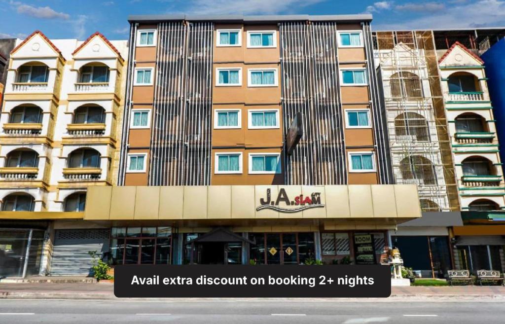 Collection O JA Siam City, Pattaya Central