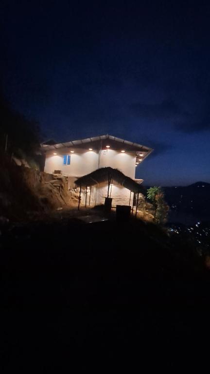 Kailash villa and restro, Pókhara