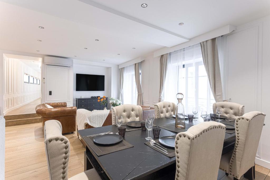  Speakeasy - Expérience Exclusive à Cannes Elegance & Billiards & Fitness, Cannes