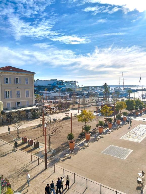 PLEIN SUD - Le FAURE, Cannes