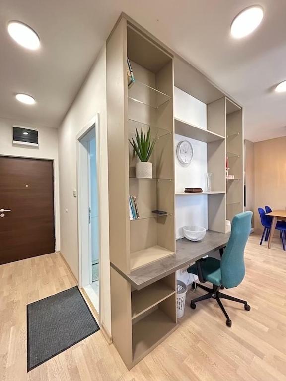 One-bedroom beautiful riverfront apartment ELIZA - 4