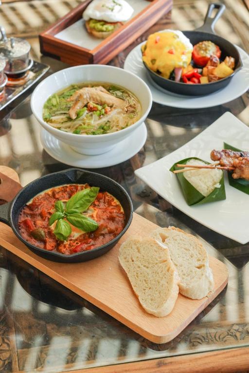 อาหารและเครื่องดื่ม