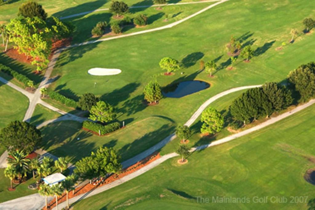 Campo de golf en el alojamiento