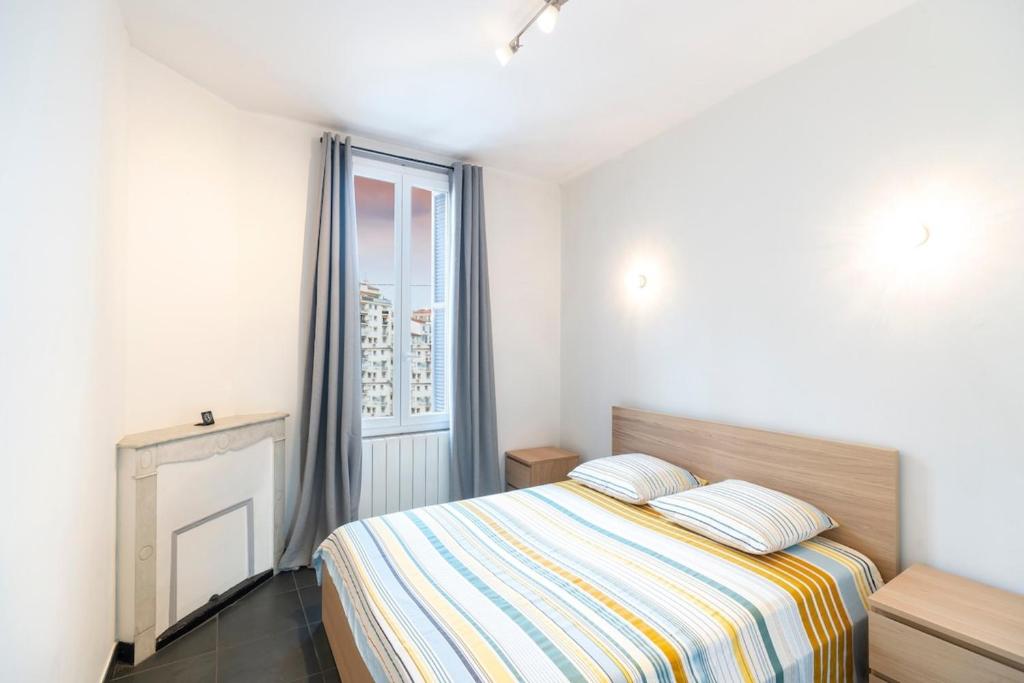 Bright and modern 2 BR in the heart of Antibes! - 3