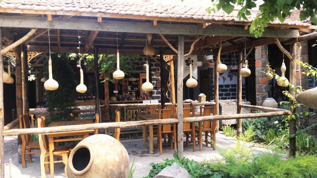 Machanents Guest House