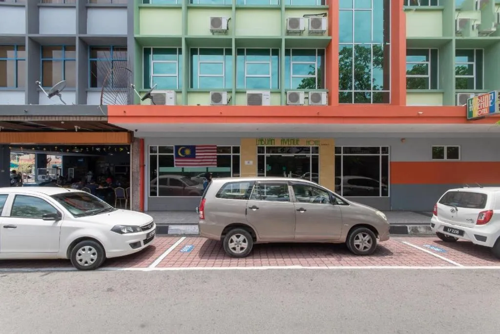 Capital O 89344 Labuan Avenue Hotel, hotel in Labuan