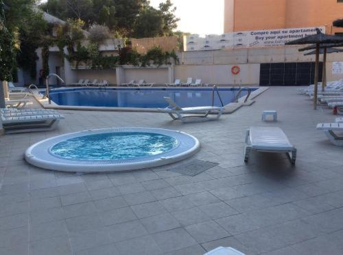 Alicante Hills 1 - 3