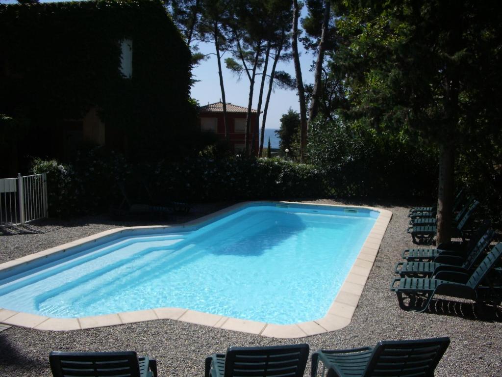 50m Plage T2 Grande Terrasse Vue Mer Climatise Piscine Chauffee, Parking clos gratuit photo