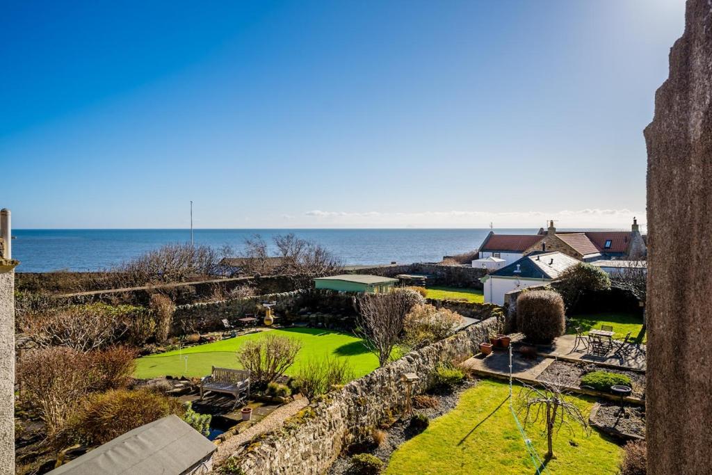 Chapter House, 3 Bedroom Home with Sea Views, Anstruther, Anstruther