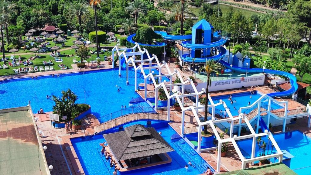 Benal Beach APT 1 BDR with excellent location, Benalmádena