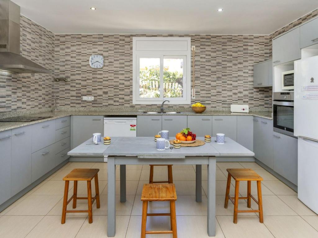Villa Sirena III by Interhome - 4