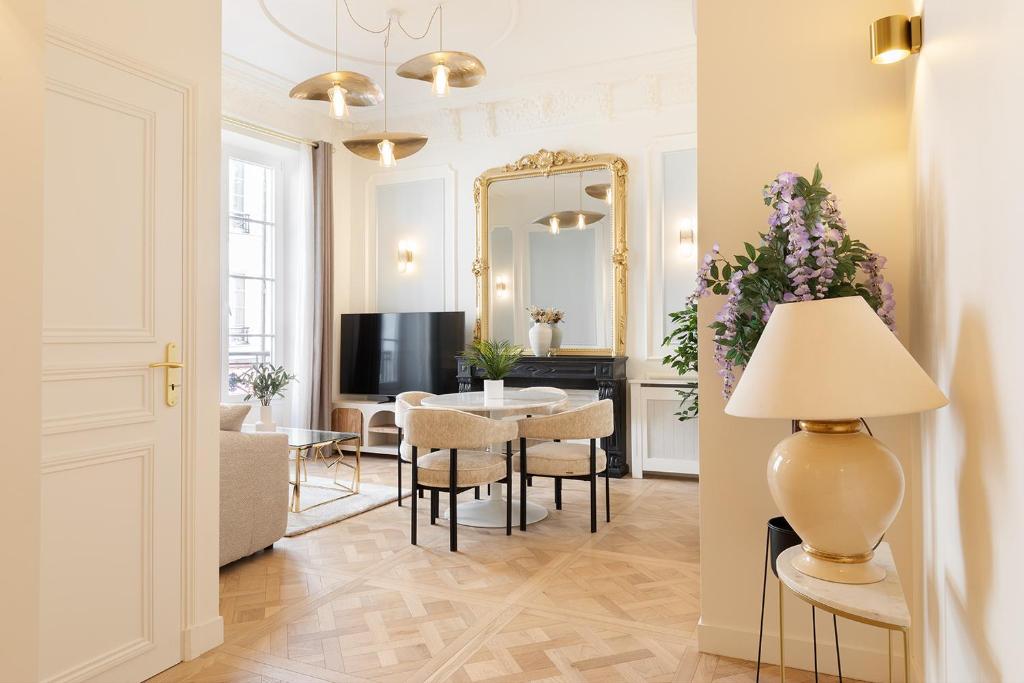 Pick A Flat's Apartments in Opéra- Rue Saint-George - 2
