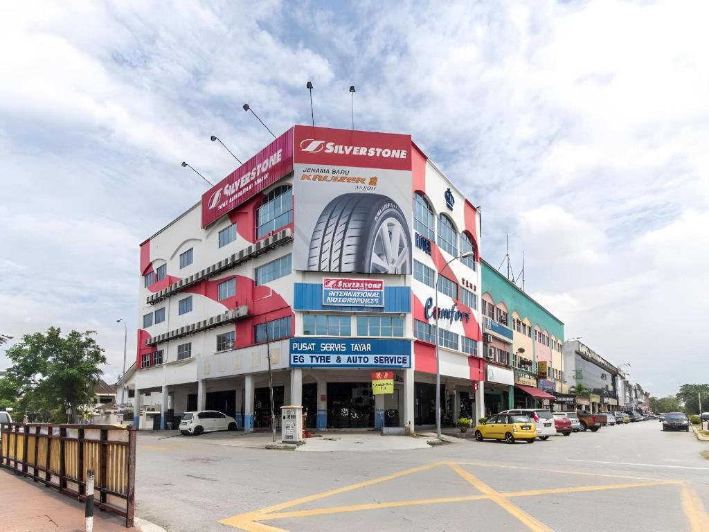 Exterior view, Hotel O 340 Comfort Hotel in Klang