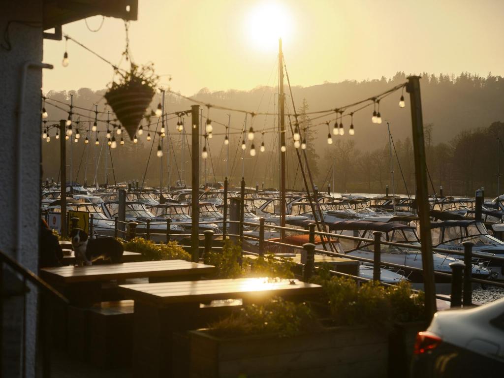 Surrounding environment, Cambridge House in Windermere