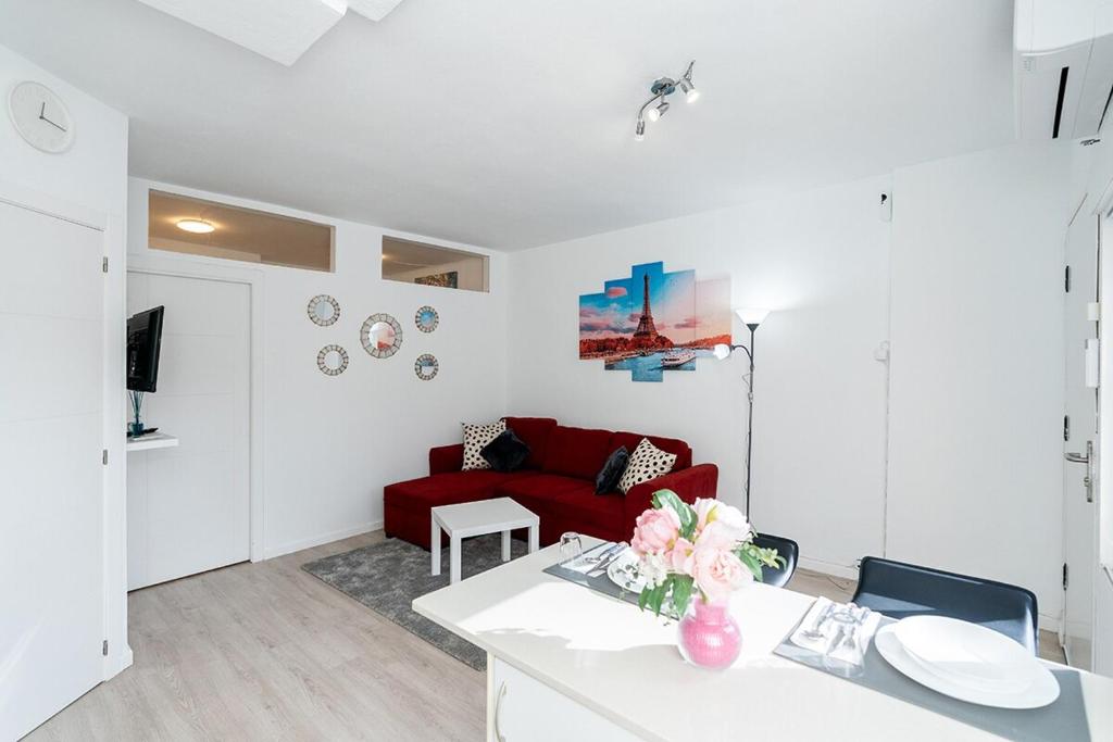 Cabopino Port Modern 2 Bedroom Apartment - 1