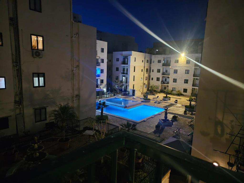 Apartment with pool, St Paul's Bay