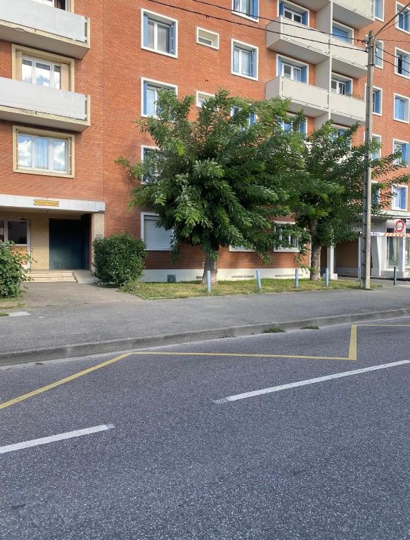 MINIMES - Studio equipé - metro canal du midi 5 min - parking privé - Free checkIn - 3