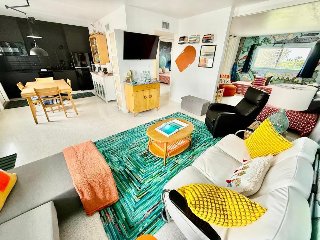 Unique Oceanside Escape 19, Cocoa Beach