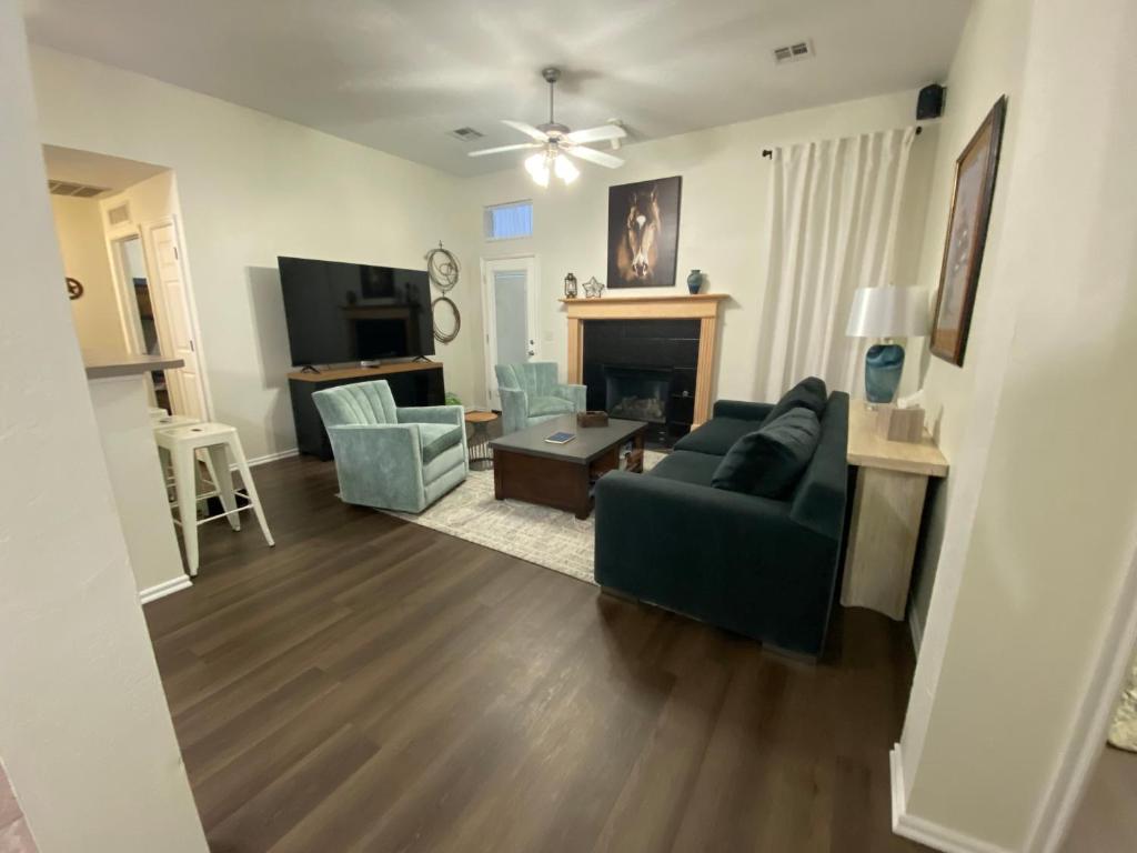 The Lazy Lasso, Edmond