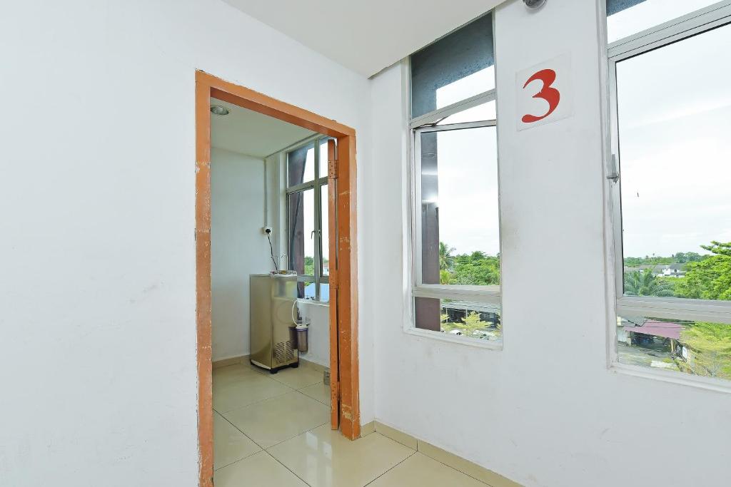 Lobby, Hotel O Sam Huat Hotel in Pontian Kechil