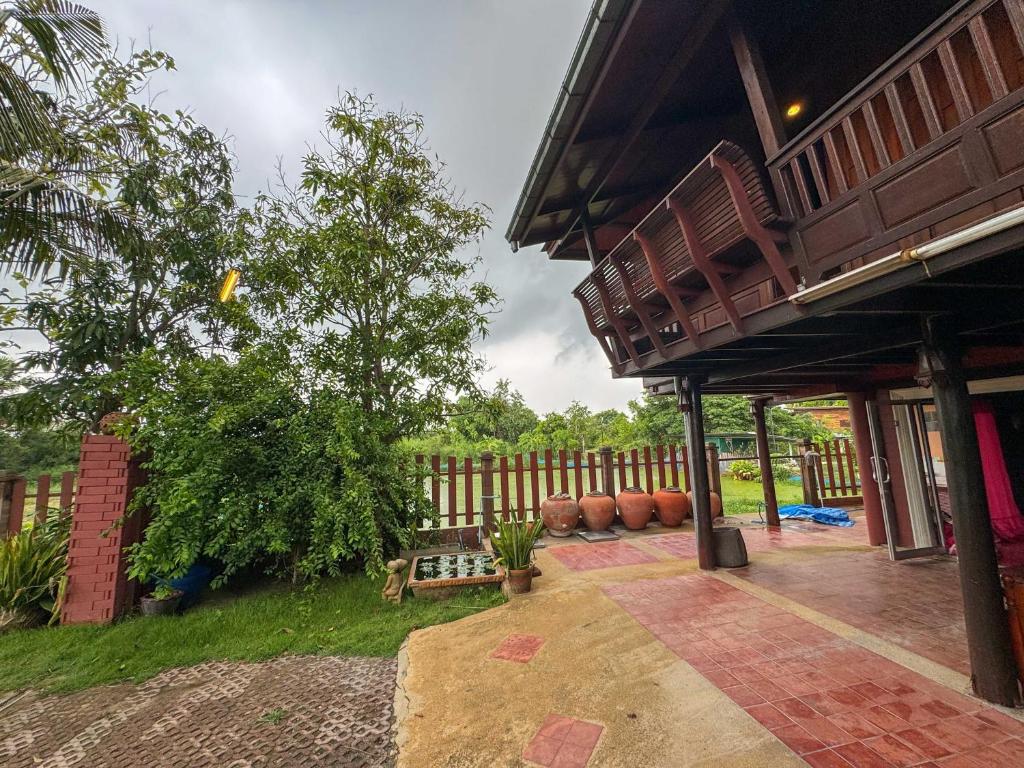 ทางเข้า