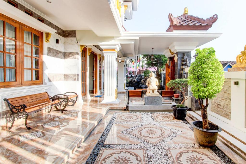 Collection O 94154 Puri Gusti Ayu