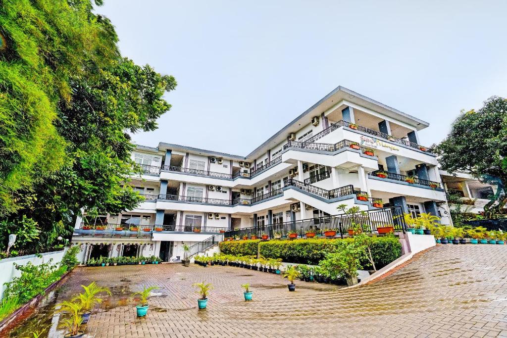 SUPER OYO Collection O 92277 Setra Priangan Guest House SUPER OYO Collection O 92277 Setra Priangan Guest House