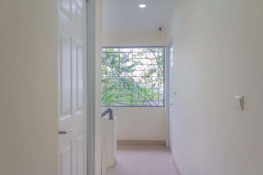 Vestibule
