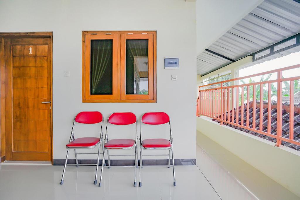 フロント・ロビー