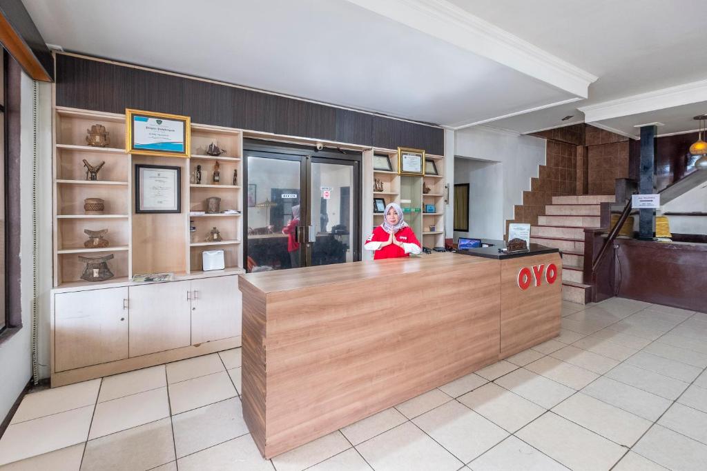 Lobby, Hotel O Transit 2 in Makassar