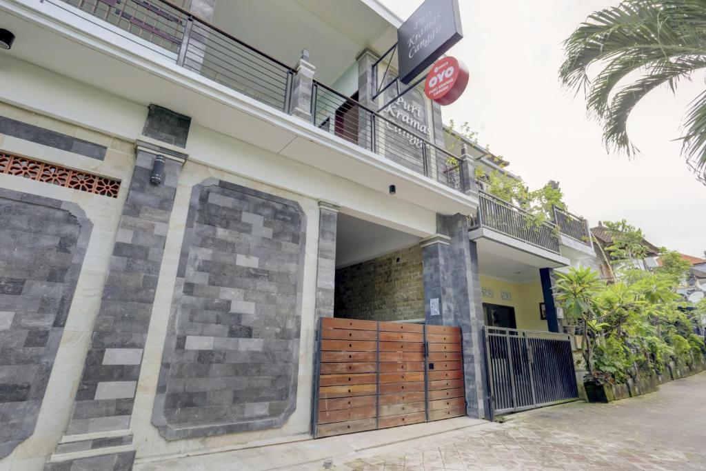 OYO プリ クラマス チャングー (OYO Puri Kramas Canggu) エントランス