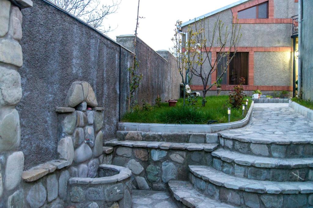 HOTEL GUGLUX &WINE CELLAR 전경