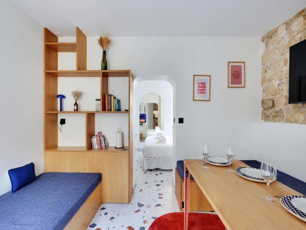 Authentic apartment - 1BR 2P - Goutte-d'Or - 2
