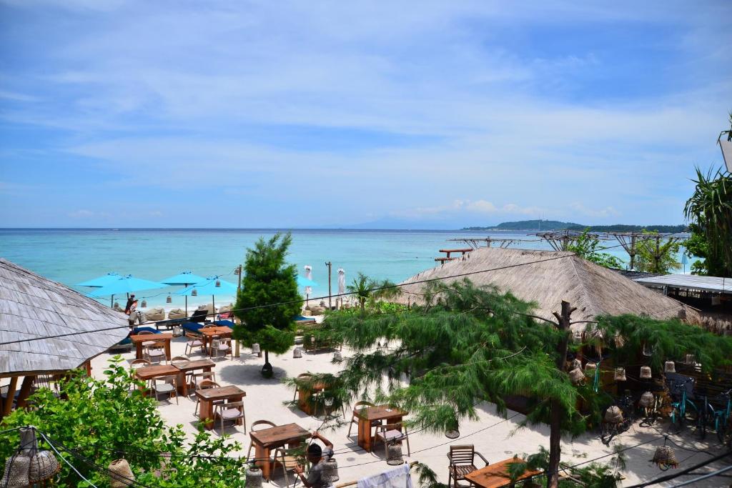 Living Asia Sunset Resort