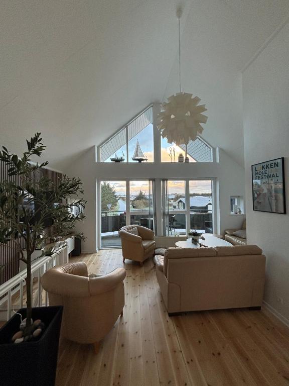 Strandhuset, Løkken