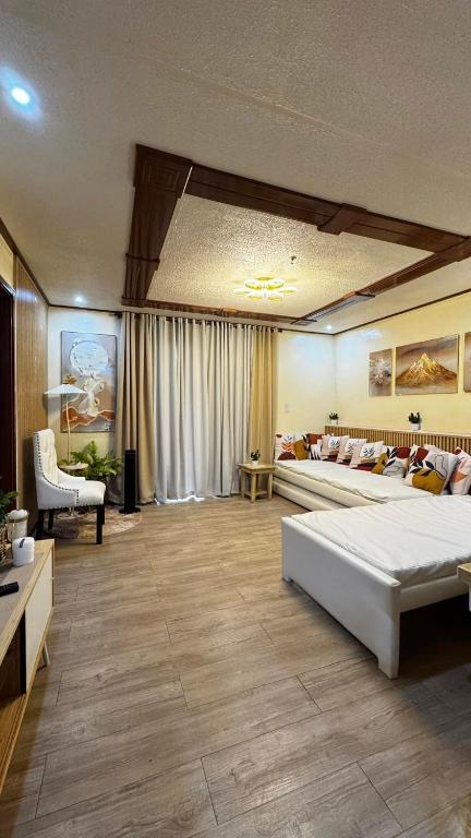 WPY Condotel, Baguio