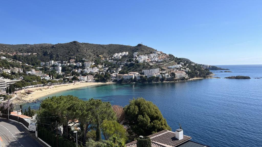 Apartamento vista mar y parking en Roses AV-27 - 2