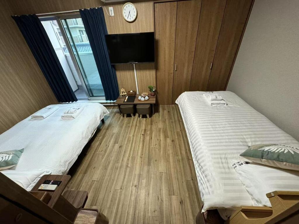 Sun生A号棟304室直达关西机场 电梯公寓 采光良好 仅2站到难波 直达梅田心斋桥天王寺 附带私人厨房, Ósaka