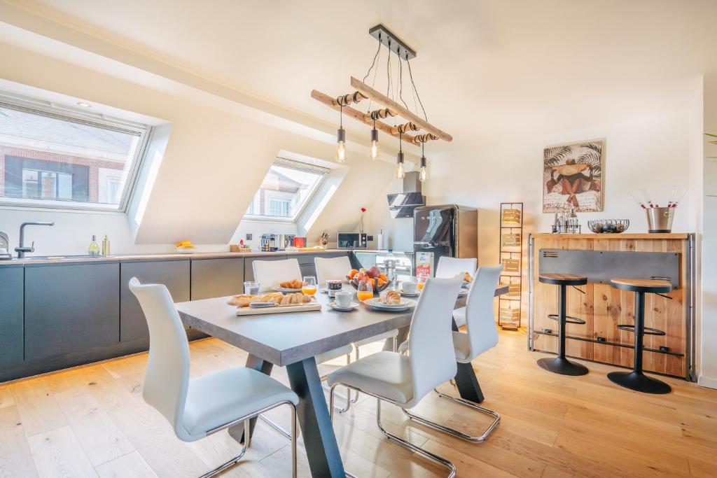 Elegant 120m2-Face cathedrale-6 pers-free Parking - 4