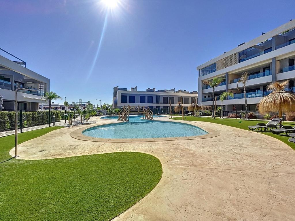 3105 - Penthouse Santa Rosalia Life & Lake Resort - 3