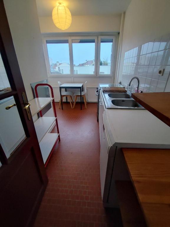 Grand appartement lumineux et central - 3