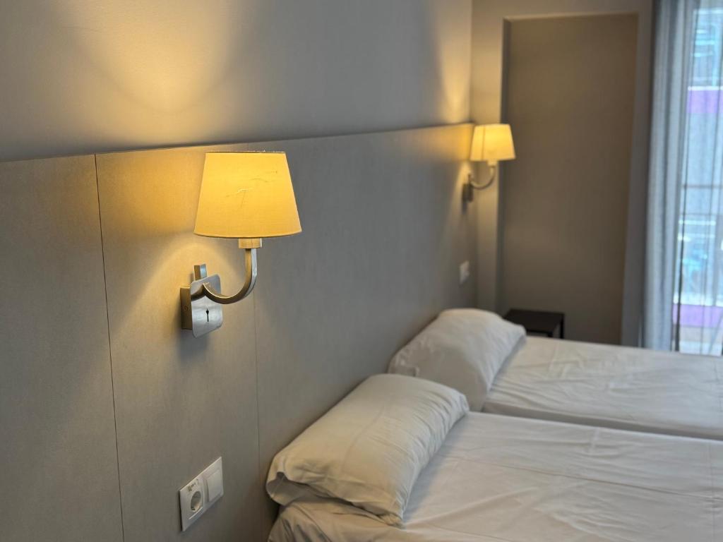 Hotel Bed and Breakfast Benidorm - 1