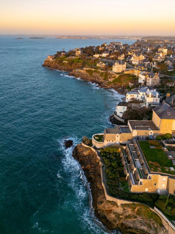 Hotel Le Nautilus 전경