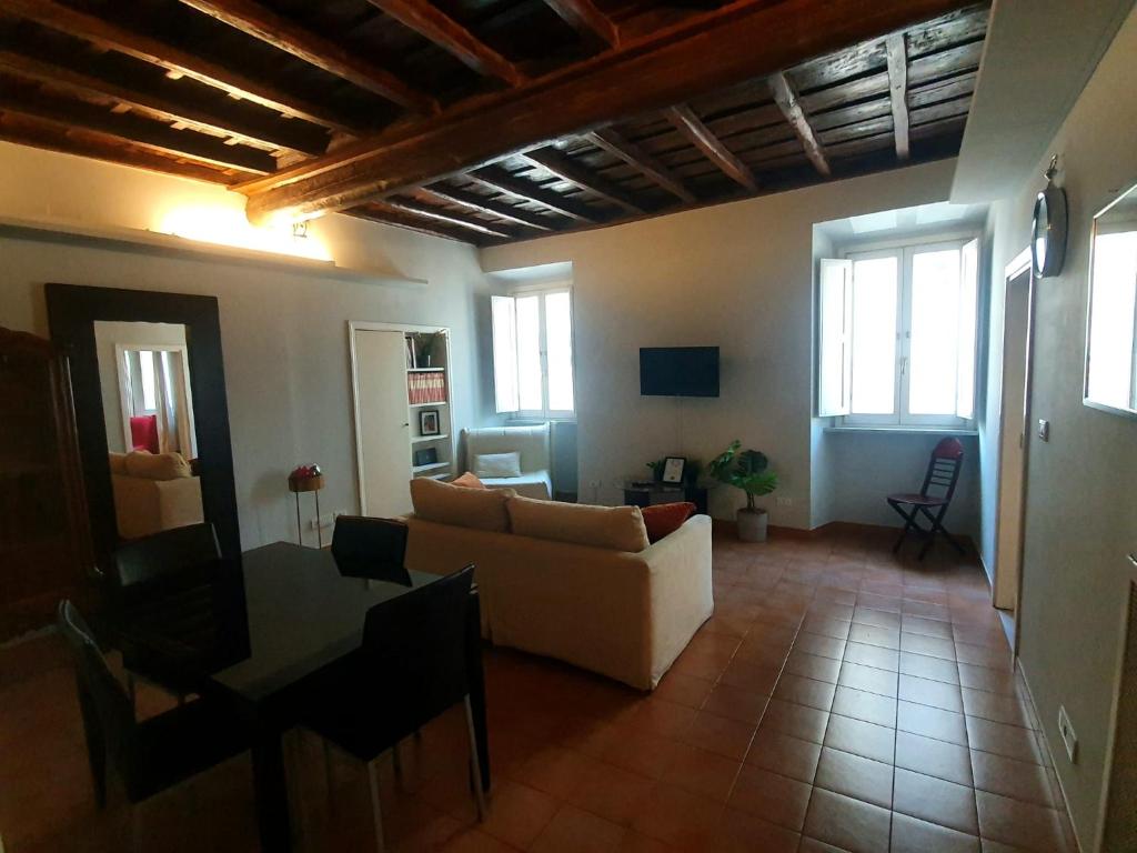 Laterano Home - 2