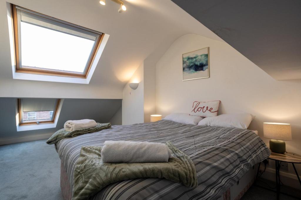 Francis Street House Central Location, Cheltenham