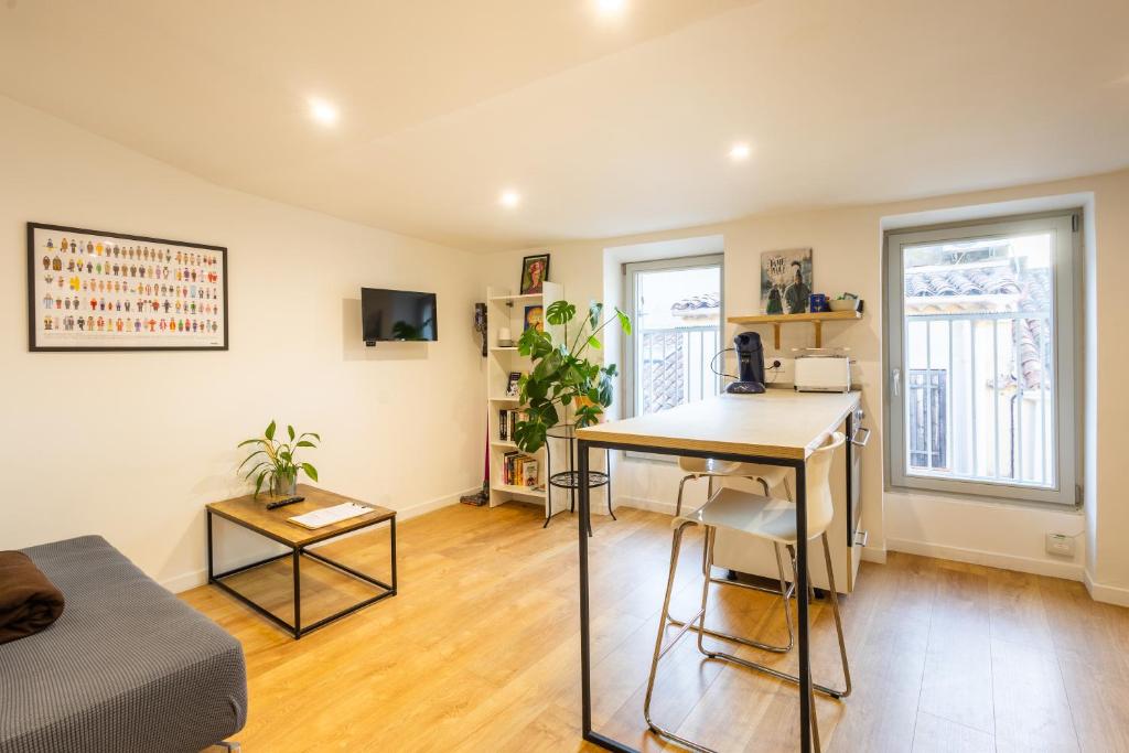 Calisson Appartement lumineux et cosy près des plages - 1